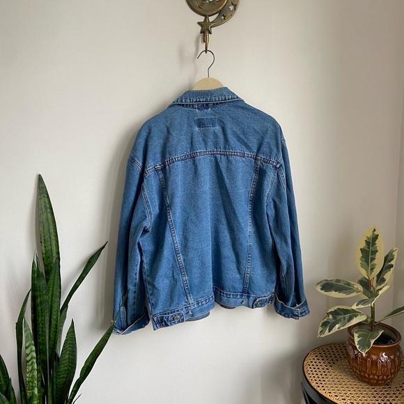 Cherokee jean jacket - Picture 2 of 4